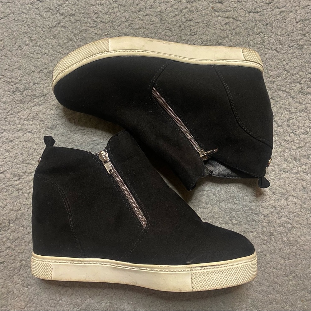 Steve Madden Girls Caliber Wedge Sneaker Black 4 Cheetah Lining